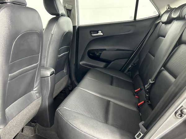 2022-Kia-Picanto-12-X-Line-Auto image:3