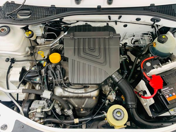 2023-Nissan-NP200-16-AC-Safety-Pack image:9