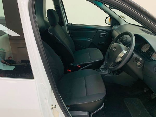 2023-Nissan-NP200-16-AC-Safety-Pack image:2