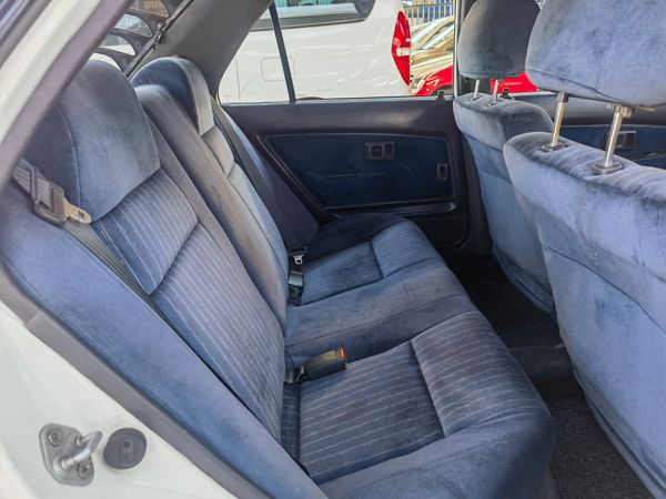1993-Toyota-Corolla-180i-GSE-Auto image:15