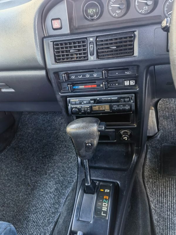 1993-Toyota-Corolla-180i-GSE-Auto image:22
