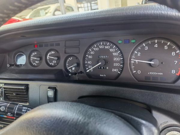 1993-Toyota-Corolla-180i-GSE-Auto image:27
