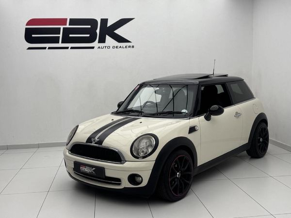 2010-MINI-Hatch-Cooper image:2