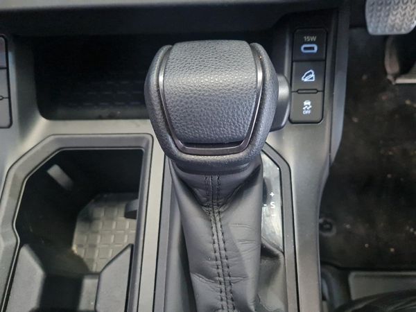2026-Toyota-RAV4-25-GX-Hybrid-CVT-Auto-E-Four image:11