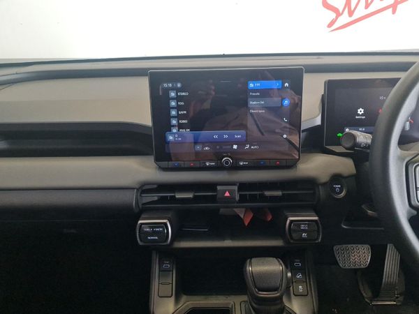 2026-Toyota-RAV4-25-GX-Hybrid-CVT-Auto-E-Four image:13