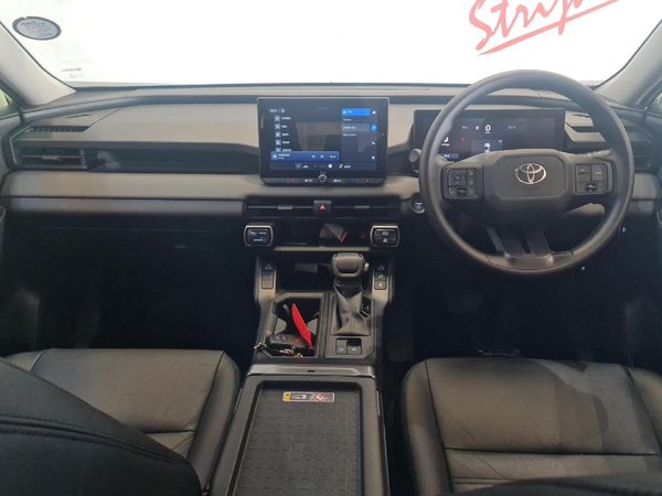 2026-Toyota-RAV4-25-GX-Hybrid-CVT-Auto-E-Four image:5