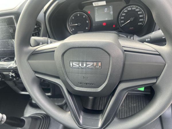 2026-Isuzu-D-Max-19-DDI-HR-Single-Cab image:18