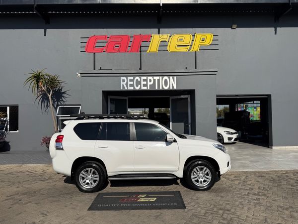 2010-Toyota-Land-Cruiser-Prado-40-V6-VX-Auto image:1