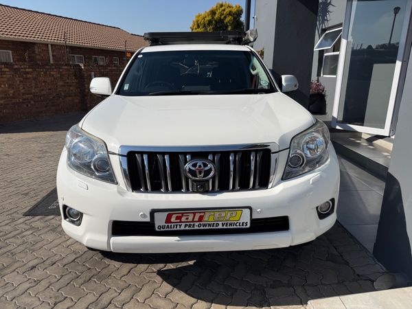 2010-Toyota-Land-Cruiser-Prado-40-V6-VX-Auto image:2