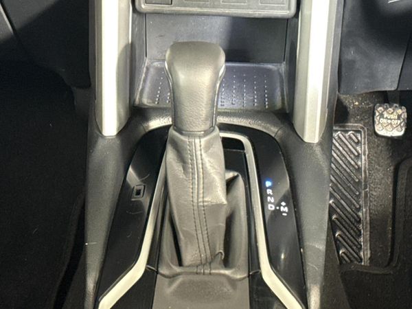 2024-Toyota-Corolla-Cross-18-XR image:10