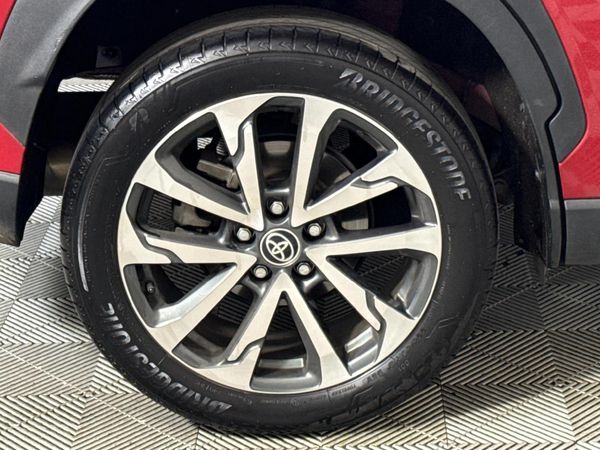 2024-Toyota-Corolla-Cross-18-XR image:6