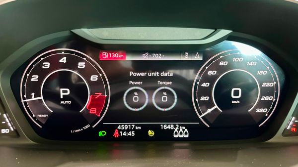 2022-Audi-RSQ3-25-TFSI-Auto image:17