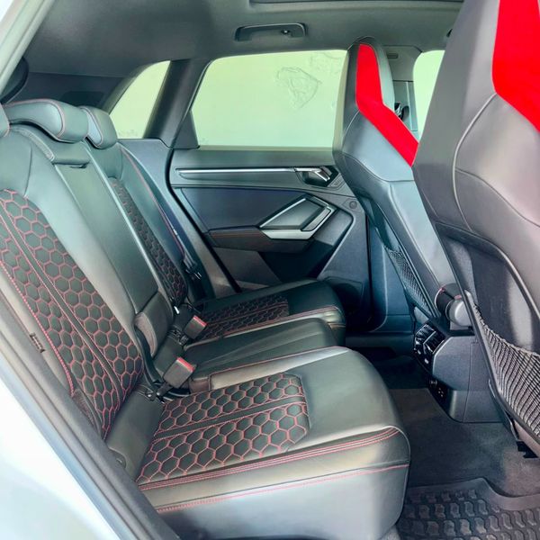 2022-Audi-RSQ3-25-TFSI-Auto image:18