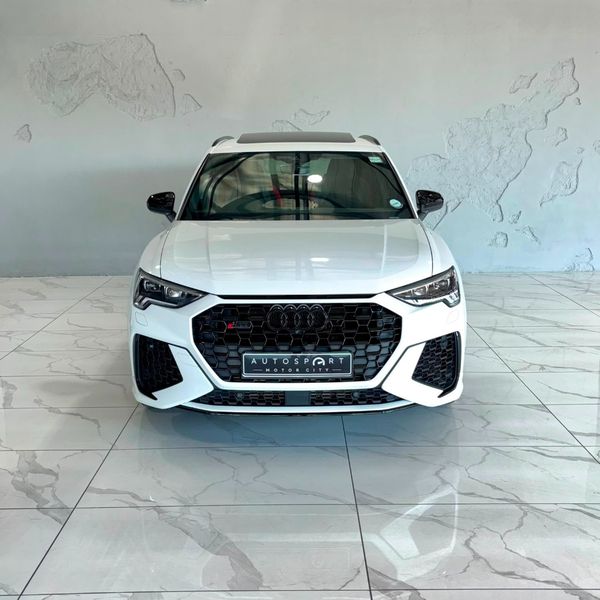 2022-Audi-RSQ3-25-TFSI-Auto image:1