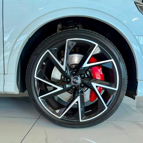 2022-Audi-RSQ3-25-TFSI-Auto image:4