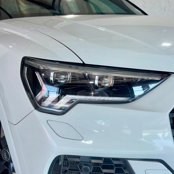 2022-Audi-RSQ3-25-TFSI-Auto image:6