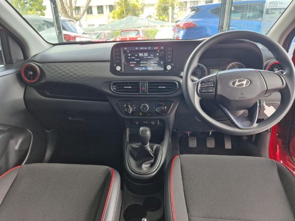 2023-Hyundai-Grand-i10-10-Motion image:11