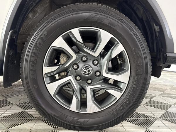 2024-Toyota-Fortuner-24-GD-6-4x4-Auto image:5
