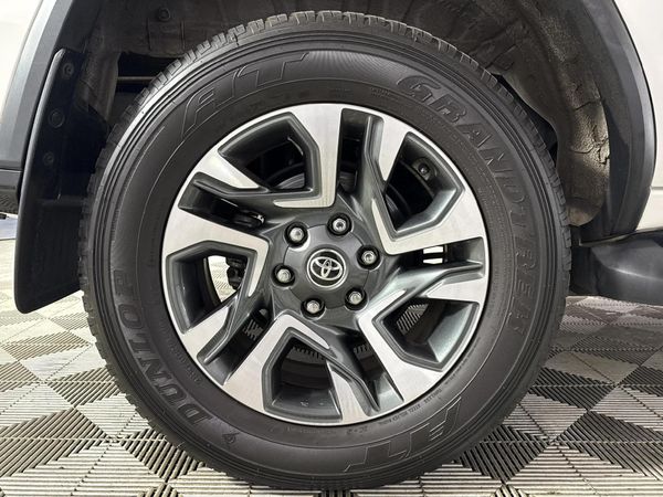 2024-Toyota-Fortuner-24-GD-6-4x4-Auto image:7