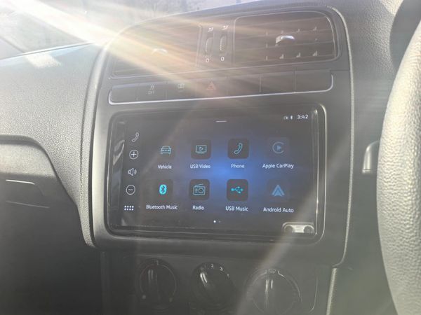 2025-Volkswagen-Polo-Vivo-14 image:15