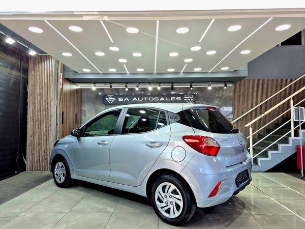 2023-Hyundai-Grand-i10-10-Motion image:1