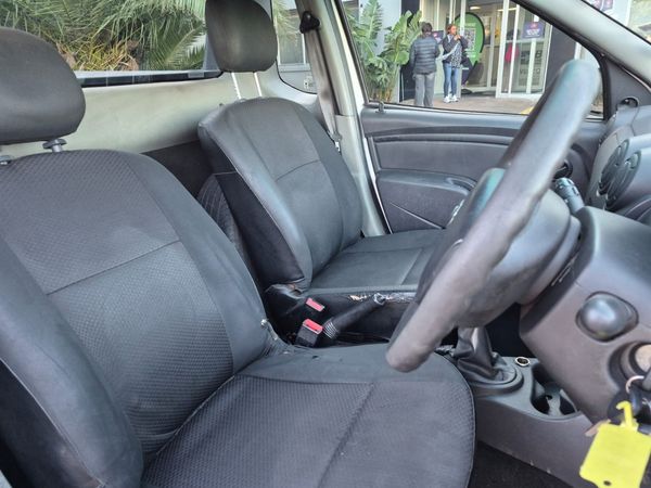 2022-Nissan-NP200-16-AC-Safety-Pack image:14