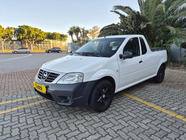 2022-Nissan-NP200-16-AC-Safety-Pack image:2