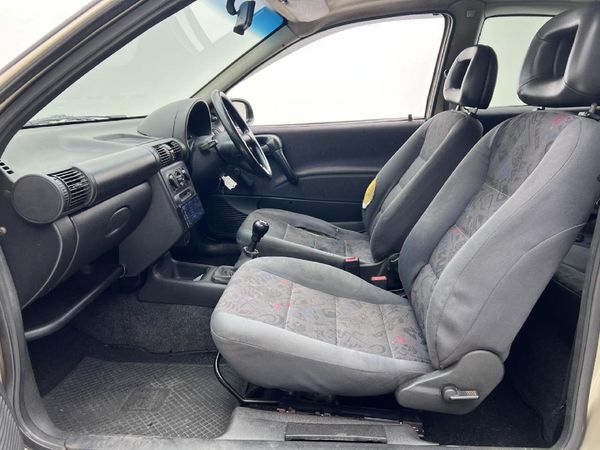 2003-Opel-Corsa-Lite-14i image:6