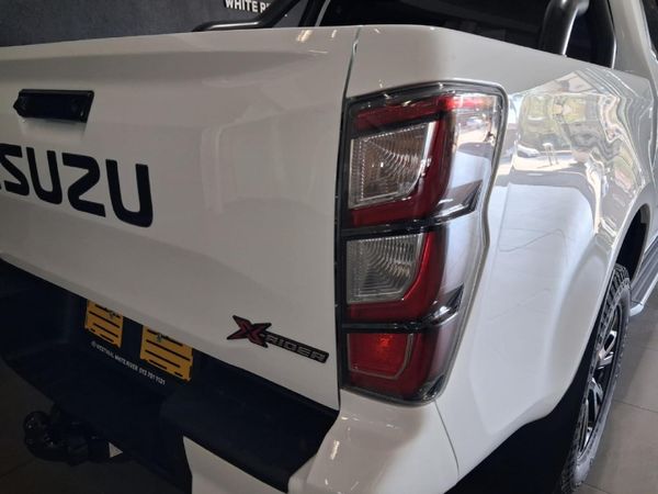2026-Isuzu-D-Max-19-DDI-HR-X-Rider-Auto-Double-Cab image:9