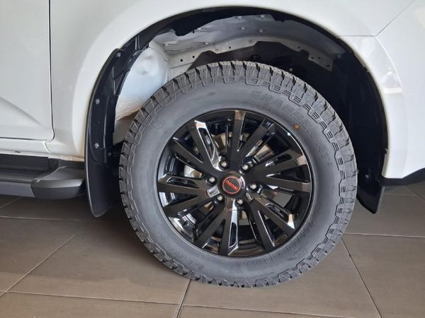 2026-Isuzu-D-Max-19-DDI-HR-X-Rider-Auto-Double-Cab image:8