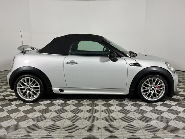 2012-MINI-Roadster-Cooper image:12