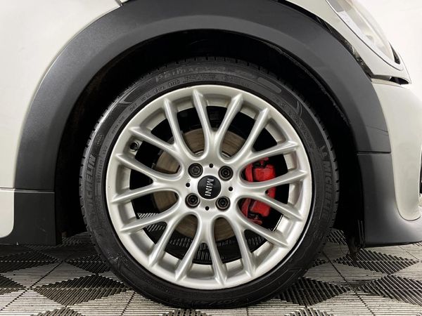 2012-MINI-Roadster-Cooper image:1