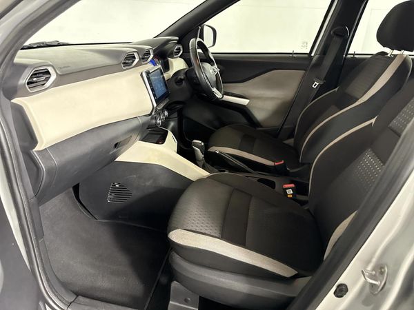 2023-Nissan-Magnite-10T-Acenta-Auto image:8