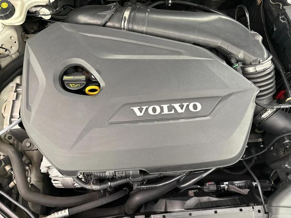 2014-Volvo-V40-T4-Excel-Auto image:12