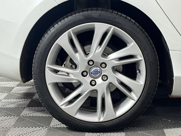 2014-Volvo-V40-T4-Excel-Auto image:7