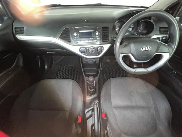 2014-Kia-Picanto-10-LX image:1