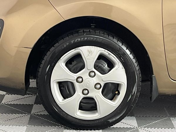 2014-Kia-Picanto-10-LX image:4