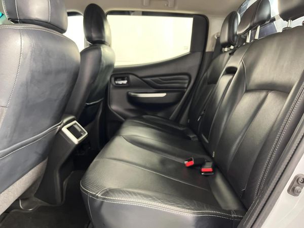 2020-Mitsubishi-Triton-24-Di-Dc-Xtreme-4x4-Auto-Double-Cab image:2