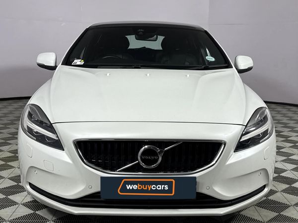 2019-Volvo-V40-T4-Momentum-Auto image:14