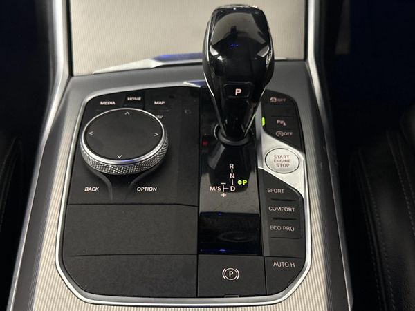 2019-BMW-3-Series-330i-M-Sport-Launch-Edition image:10