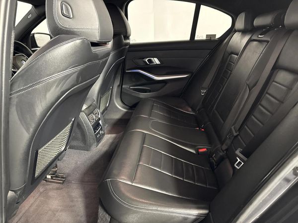 2019-BMW-3-Series-330i-M-Sport-Launch-Edition image:3