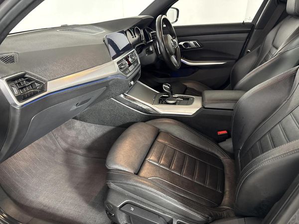 2019-BMW-3-Series-330i-M-Sport-Launch-Edition image:8