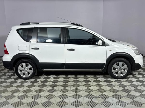 2014-Nissan-Livina-16-Acenta-X-Gear image:16