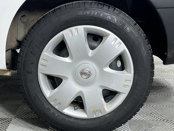 2019-Nissan-NP200-15-dCi-Safety-Pack image:3