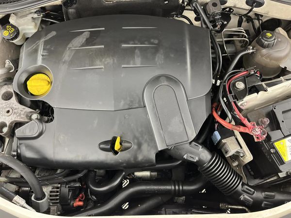 2019-Nissan-NP200-15-dCi-Safety-Pack image:7