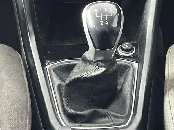 2023-Volkswagen-T-Cross-10-TSI-Comfortline image:10