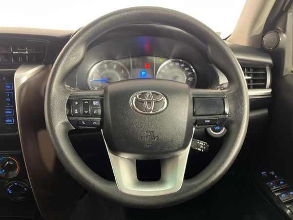 2019-Toyota-Fortuner-24-GD-6-4x4-Auto image:8