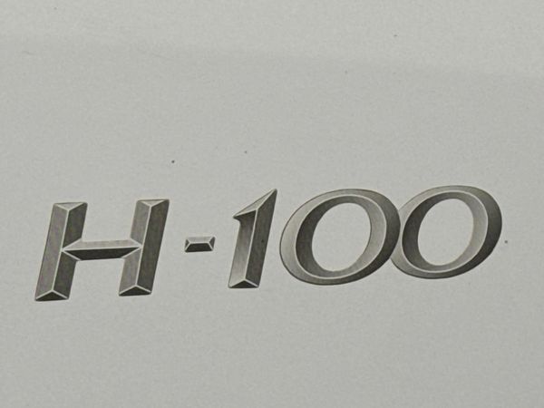 2022-Hyundai-H100-Bakkie-26D-Dropside image:8