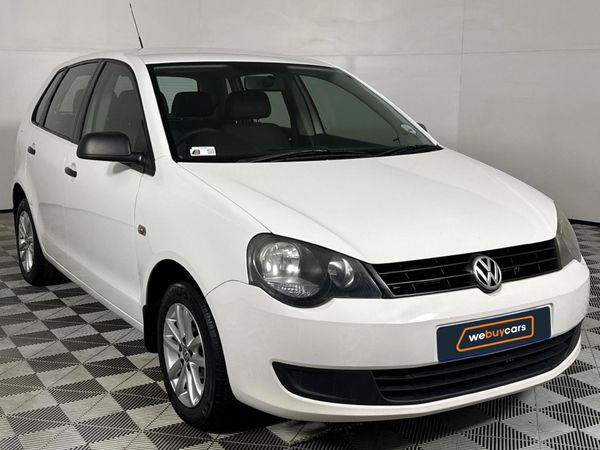 2014-Volkswagen-Polo-Vivo-16-Trendline-5-dr image:11