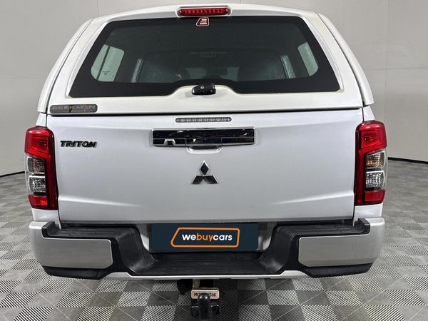 2022-Mitsubishi-Triton-24-Di-Dc-4x4-Auto-Double-Cab image:17